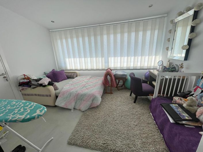 Image No.16-3 Bed House for sale