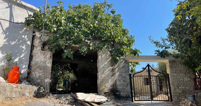 Image No.11-3 Bed House for sale