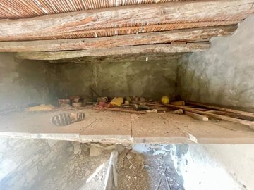 house-for-renovation-for-sale-cyprus-paphos46