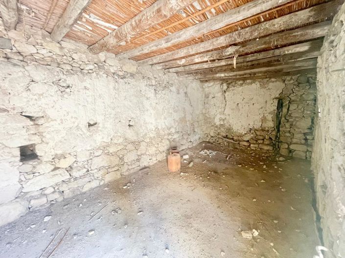 Image No.7-2 Bed House for sale