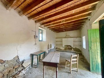 house-for-renovation-for-sale-cyprus-paphos41