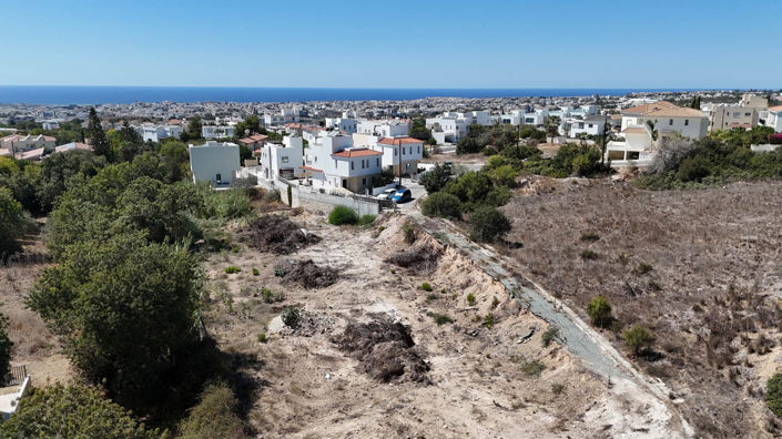 Image No.28-2 Bed Apartment for sale