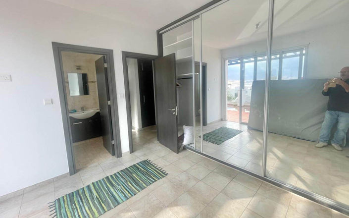 Image No.12-3 Bed House for sale