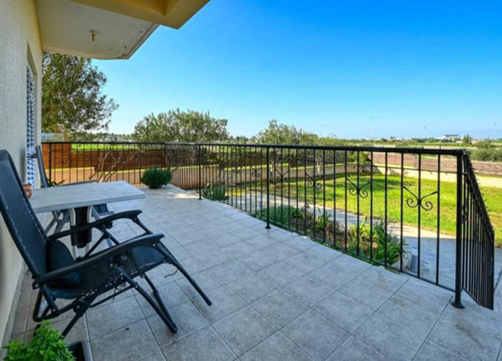 Image No.2-3 Bed House for sale