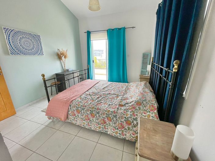 Image No.15-3 Bed House for sale