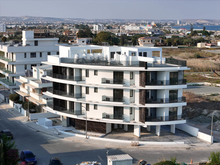 Image No.3-2 Bed Apartment for sale
