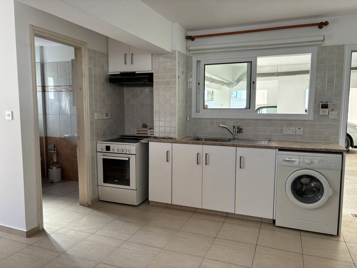 Image No.28-2 Bed Apartment for sale