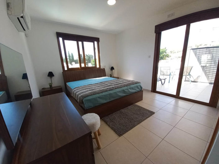 Image No.20-2 Bed Apartment for sale