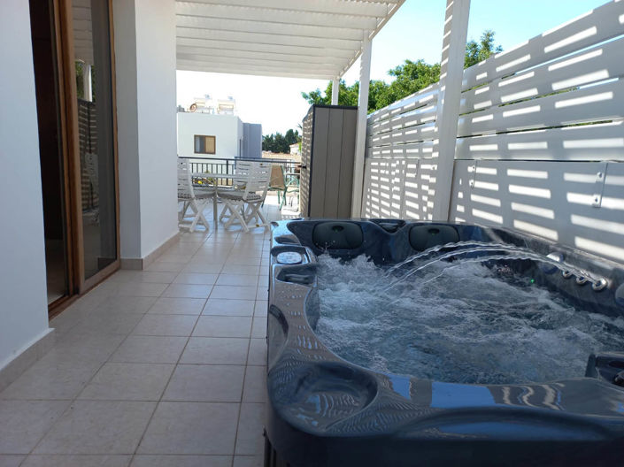 Image No.6-2 Bed Apartment for sale