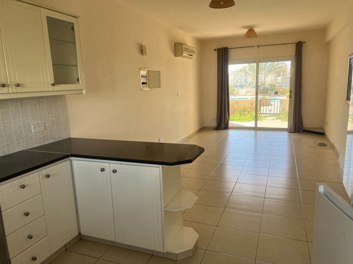 Image No.12-2 Bed Apartment for sale
