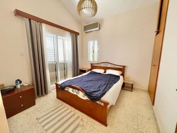 key-ready-villa-house-near-sea-for-sale-papho
