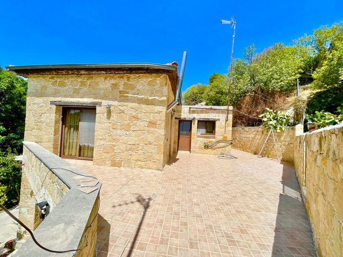 Image No.4-3 Bed House for sale
