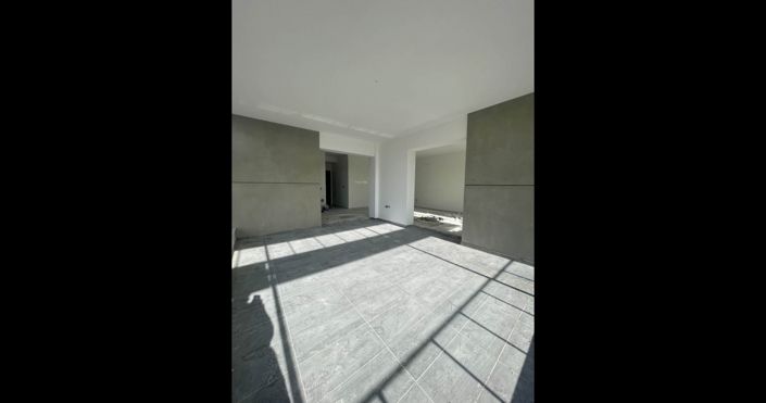 Image No.6-3 Bed Apartment for sale