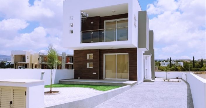 Image No.3-3 Bed House for sale