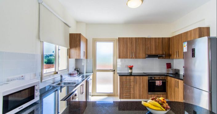 Image No.13-3 Bed House for sale