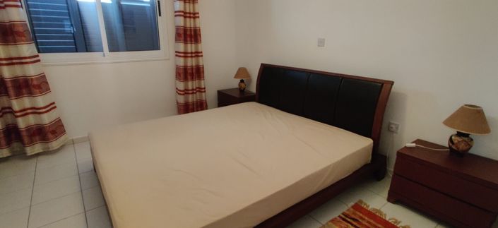 Image No.8-2 Bed House for sale