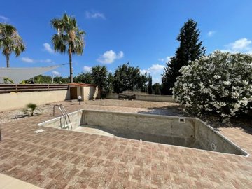 key-ready-villa-property-for-sale-paphos-cypr