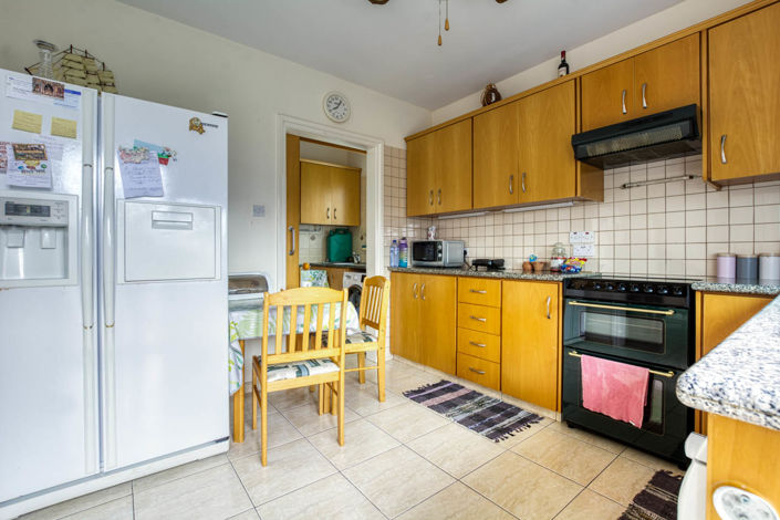 Image No.14-3 Bed Apartment for sale