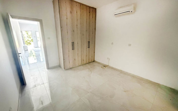 Image No.10-1 Bed Apartment for sale