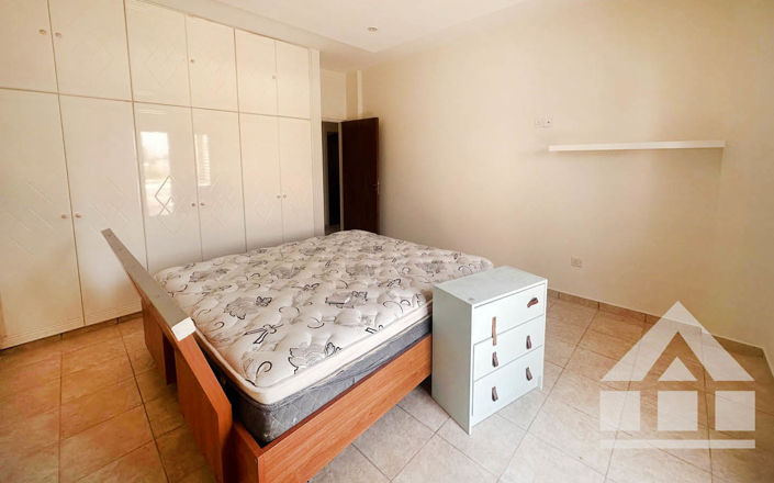 Image No.11-3 Bed House for sale