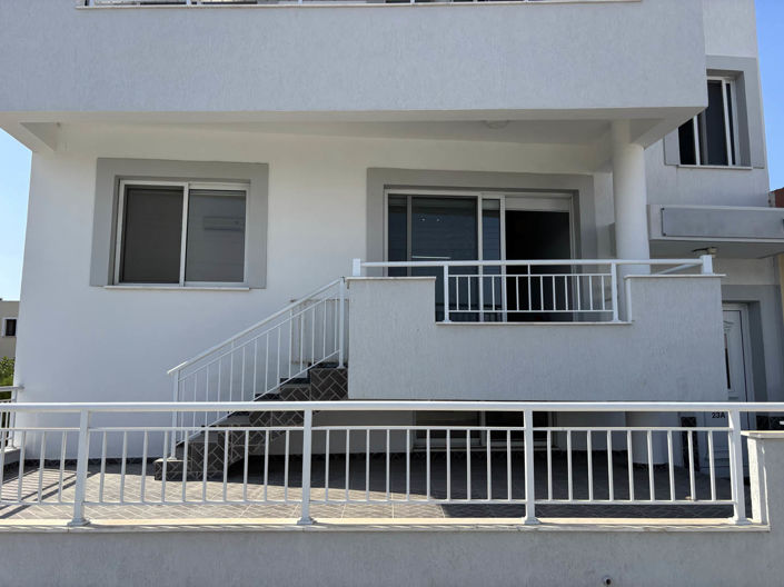 Image No.16-2 Bed Apartment for sale