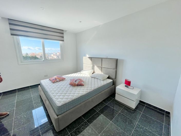 Image No.13-2 Bed Apartment for sale