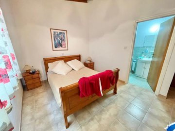 key-ready-bungalow-for-sale-paphos-cyprus10