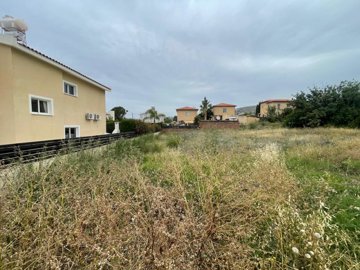 residential-plot-of-land-for-sale-paphos-cypr