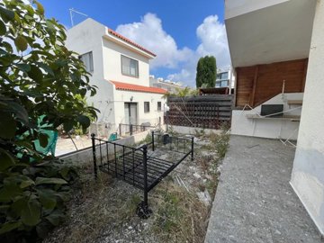 key-ready-ground-floor-apartment-for-sle-paph