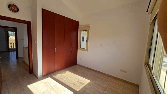 Image No.22-3 Bed House for sale