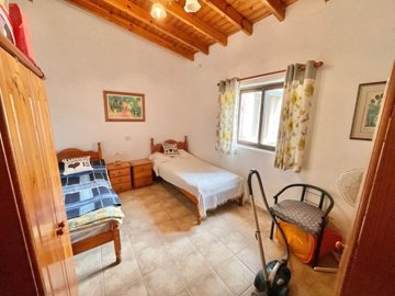 key-ready-2xbungalow-for-sale-paphos-cyprus18