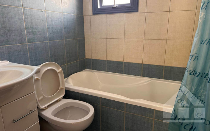 Image No.16-3 Bed House for sale