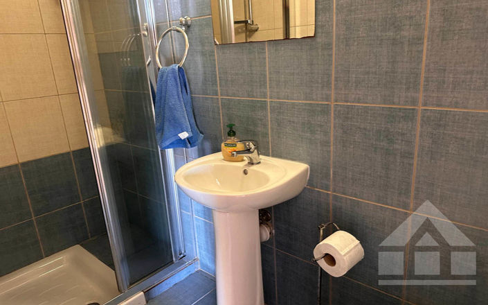 Image No.17-3 Bed House for sale