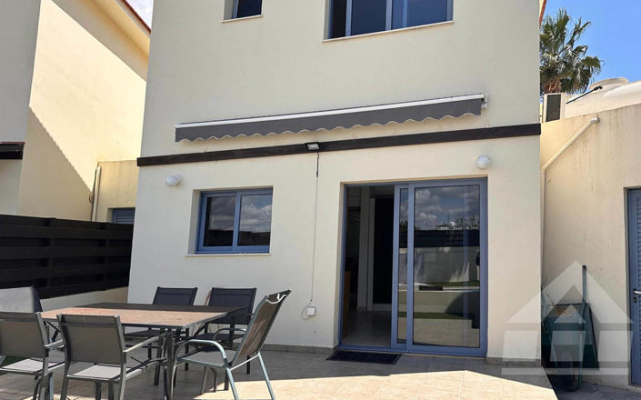 Image No.2-3 Bed House for sale