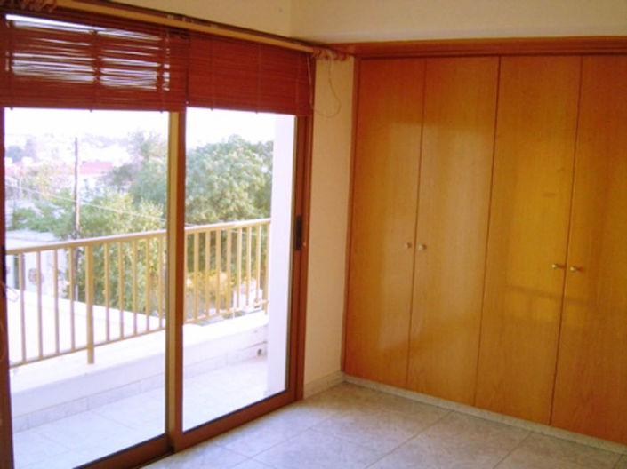 Image No.16-5 Bed House for sale