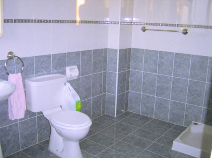 Image No.24-5 Bed House for sale