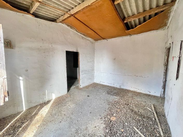 Image No.11-2 Bed House for sale