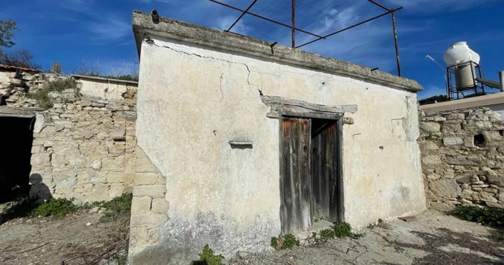 Image No.6-2 Bed House for sale