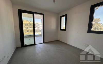 key-ready-modern-apartment-for-sale-larnaca-c