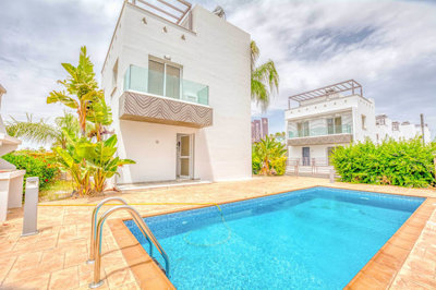 key-ready-villa-for-sale-agia-napa-cyprus18