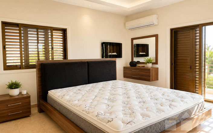 Image No.7-3 Bed House for sale