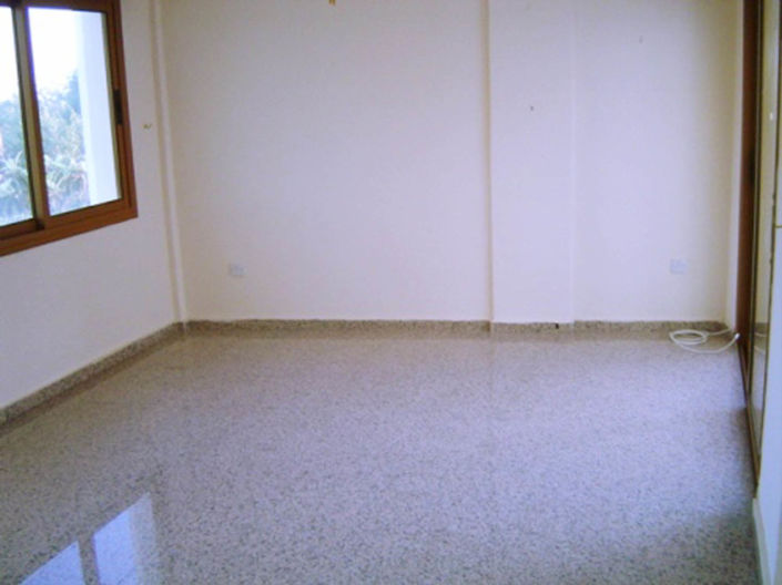 Image No.16-5 Bed House for sale