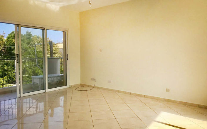 Image No.6-5 Bed House for sale