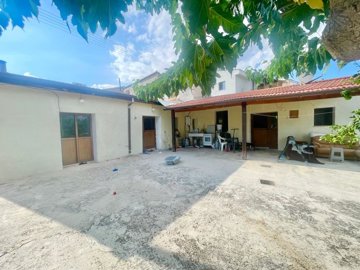 bungalow-for-sale-letymbou-paphos-cyprus
