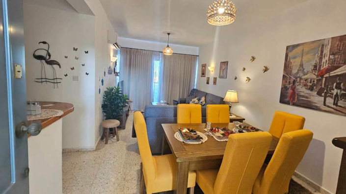 Image No.2-Appartement à vendre à Kato Paphos