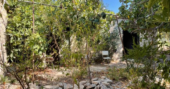 Image No.20-3 Bed Property for sale