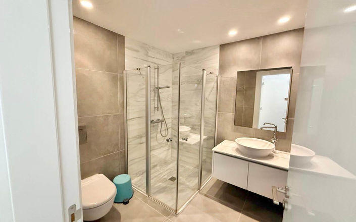 Image No.14-2 Bed Apartment for sale