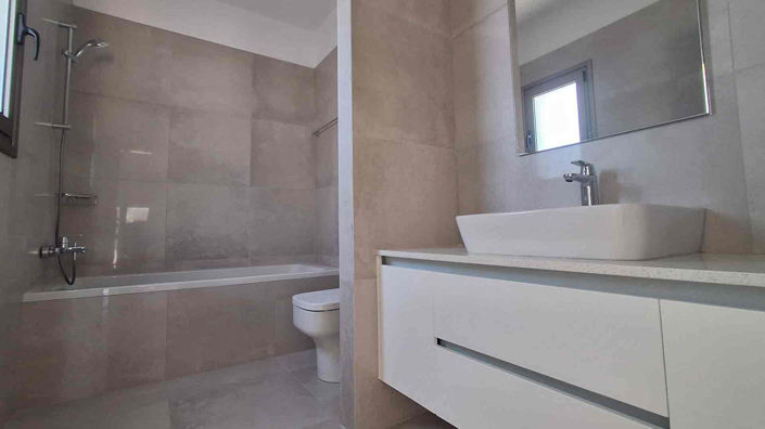 Image No.16-2 Bed Villa for sale