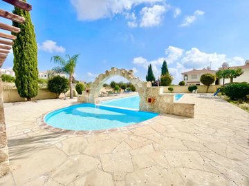 key-ready-house-for-sale-peyia-paphos-cyprus1