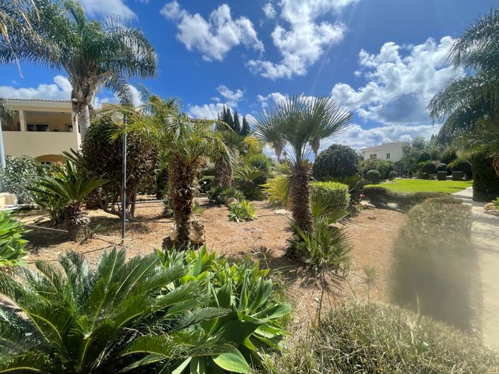 Image No.10-3 Bed Apartment for sale